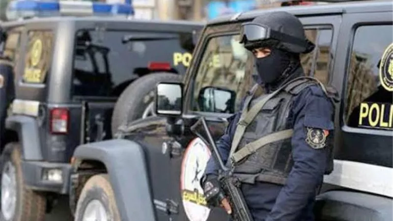 ضبط أكاديمية وهمية لمنح الدارسين 