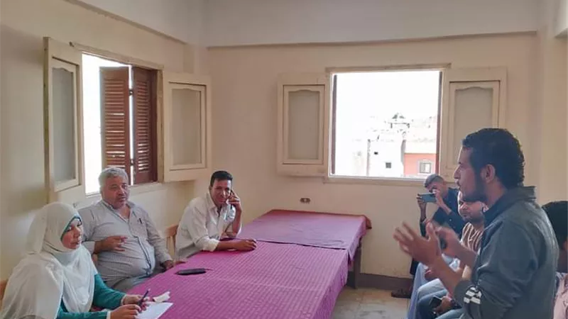 محافظ أسيوط يوجه ببحث مشاكل المواطنين