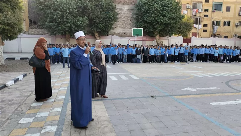 ندوة دينية عن اداب الطالب بـ