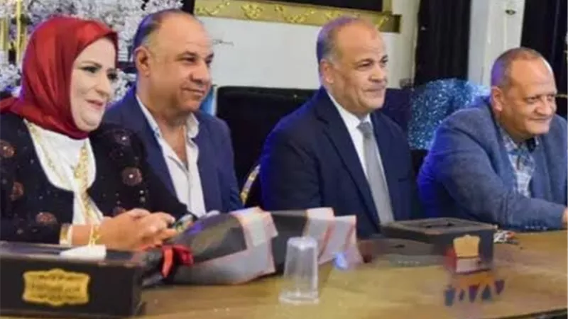 تكريم مديرة بتعليم بورسعيد فى حفل كبير