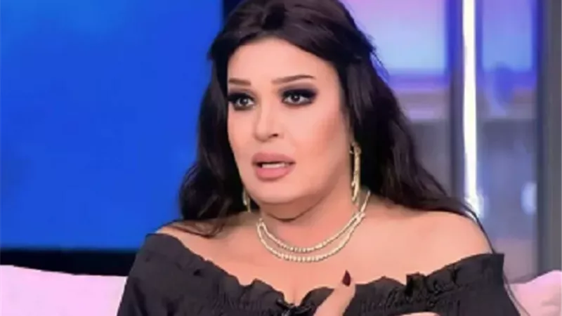 فيفي عبده: 