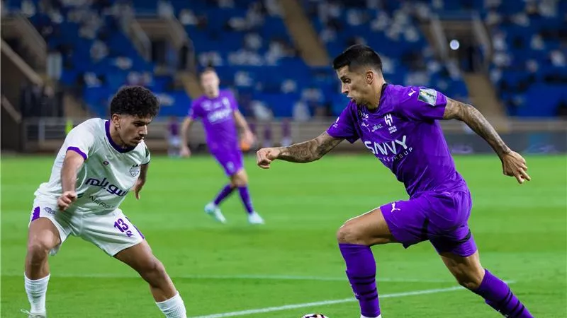 شاهد .. 9 أهداف فى مواجهة تاريخية بين الهلال والعين