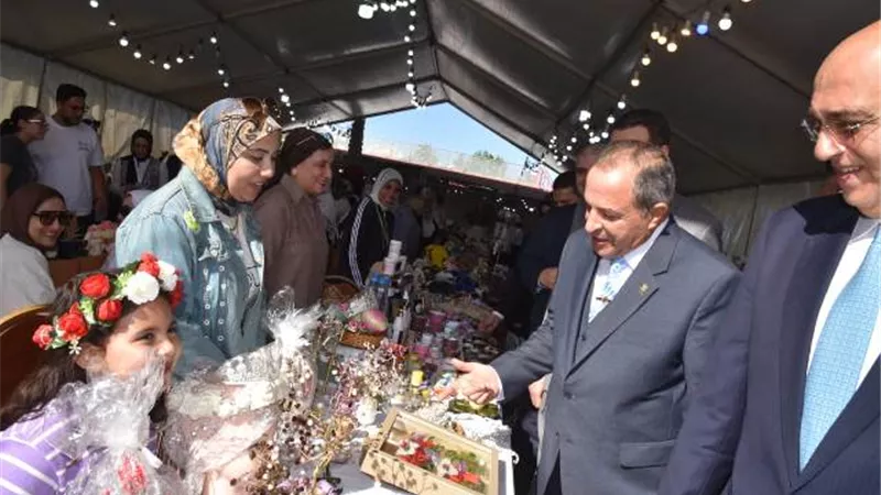 حبشى يوجه شباب بورسعيد لمزايا جهاز المشروعات المتوسطة والصغيرة