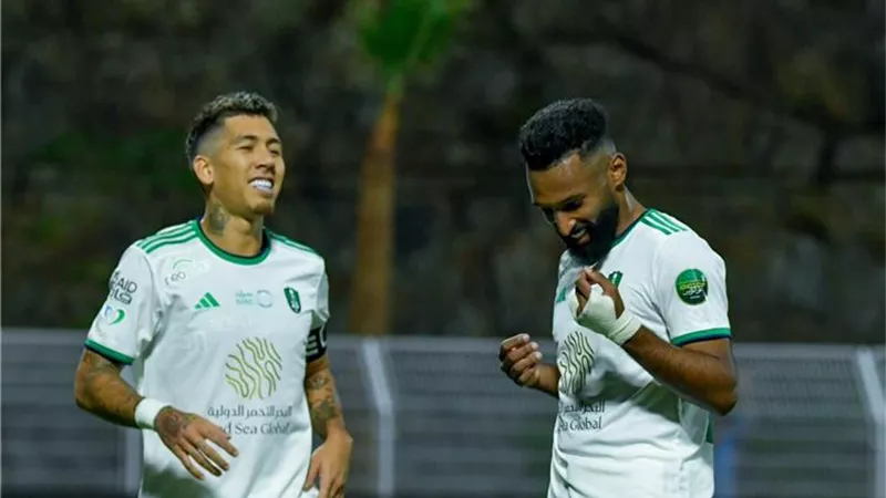 شاهد .. فراس البريكان يضيف الثانى للأهلى السعودى أمام الريان