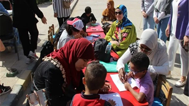مكتبة مصر الجديدة المتنقلة تزور كلية الدراسات العليا للطفوله عين شمس