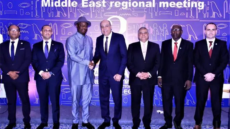 وزيرالطيران:نعزز تبادل الرؤى والخبرات حول أحدث الأنظمةالتكنولوجيا