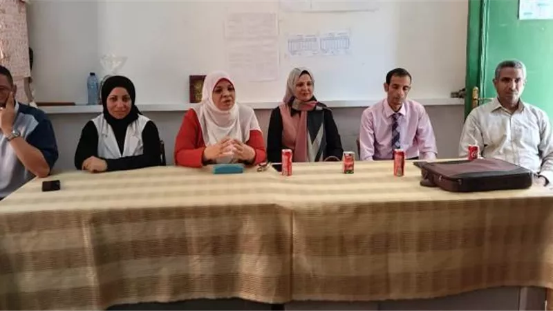 حماية الطفل بنجع حمادى تنظم ندوة توعوية لطالبات الثانوية بنات
