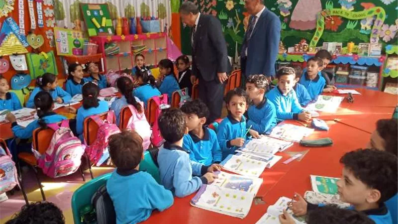 وكيل تعليم البحيرة يتفقد مدارس إدارة بندر كفر الدوار