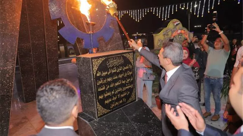 إيقاد شعلة النصر بمناسبة الذكري (51) لإنتصارات السويس