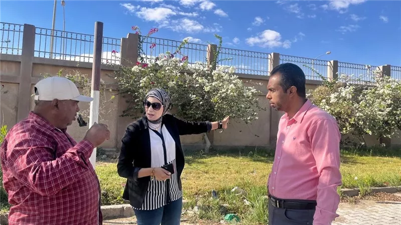 جهاز مدينة السويس يشرف على تحسين مظهر منطقة عتاقة بالحي الصناعي