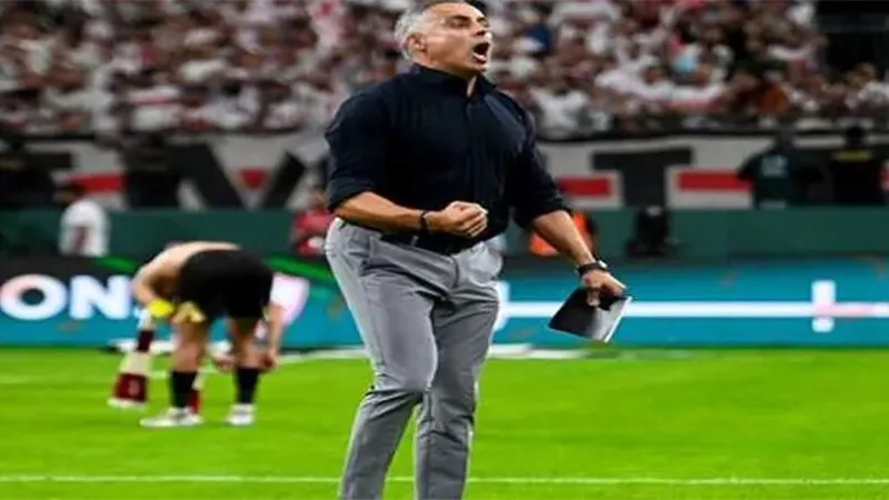 جوميز يطالب لاعبي الزمالك بالتركيز والعودة بالسوبر