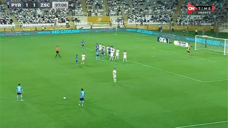 شاهد ماذا دار نصاً في غرفة الـVAR في لقطة هدف بيراميدز ضد الزمالك