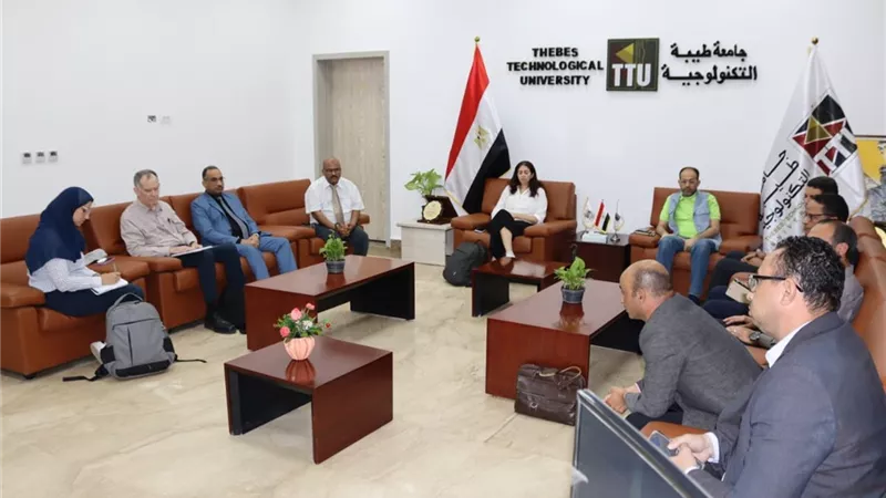 رئيس جامعة طيبة التكنولوجية يناقش أوجه التعاون مع منظمة اليونيدو