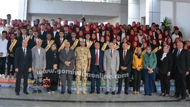 جامعة دمياط تحتفل بذكرى إنتصارات أكتوبر المجيدة