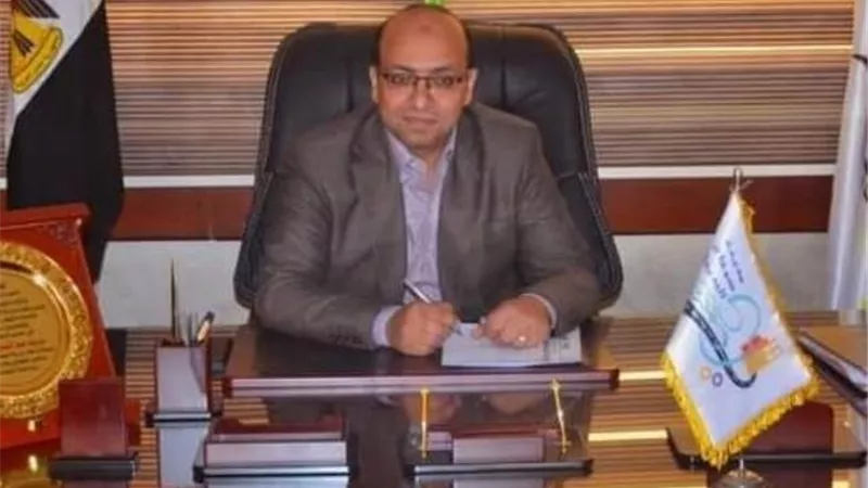 بشرة خير من رئيس جهاز سوهاج الجديدة للمستثمرين بشأن أهم الخدمات.. صور