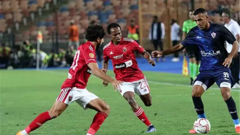 3 قنوات مجانية تنقل قمة الأهلي والزمالك فى السوبر