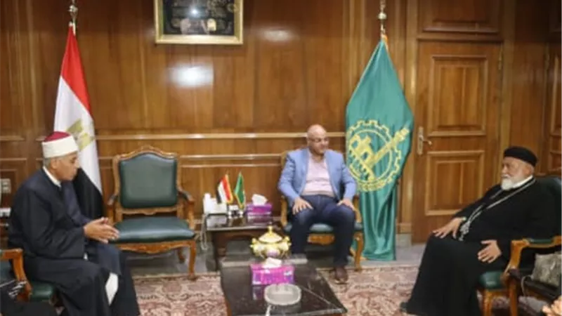 محافظ القليوبية يؤكد أهمية دور بيت العائلة المصرية ومشاركته الفعالة