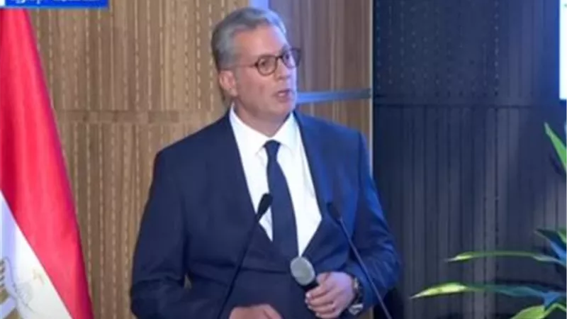 بدوي: نواصل العمل لتوصيل الغاز للمنازل وتحويل السيارات لاستخدام الغاز