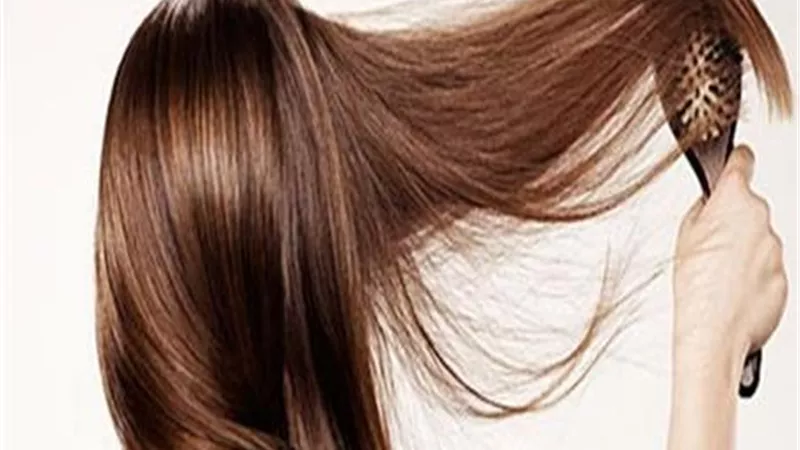 اكتشفي ما لا تعرفيه عن فوائد استخدام البيض في تغذية الشعر