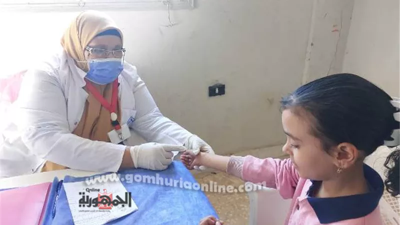 علاج ٧٦٤ مواطنا بالمجان في قافلة طبية بدمياط