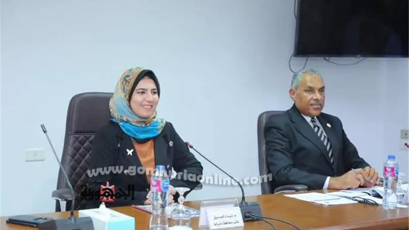 الصديق تتابع العمل بالمبادرة الرئاسية 