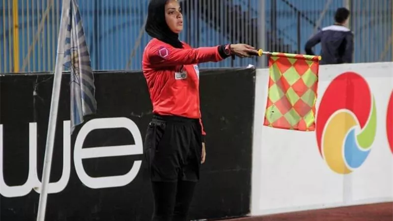 المصرية يارا عاطف حكما لمباراة بولندا والبرازيل في كأس العالم