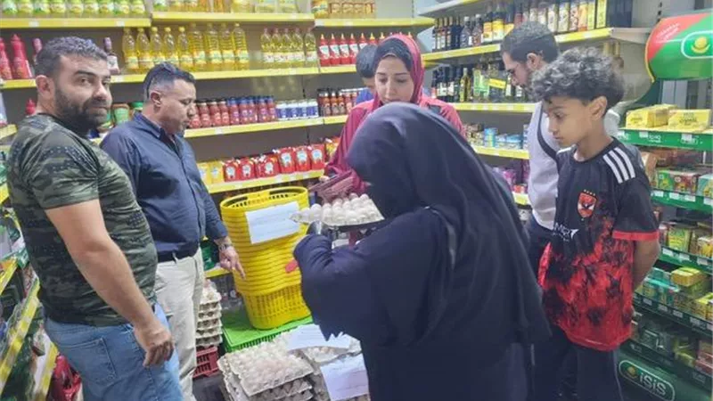 اقبال متزايد لشراء طبق بيض المائدة بسعر135جنية بمنافذ الاسماعيلية
