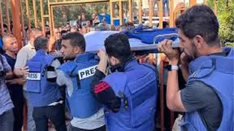 جرائم لا تغتفر.. الاحتلال الإسرائيلي يتعمد استهداف الصحفيين في جنوب لبنان