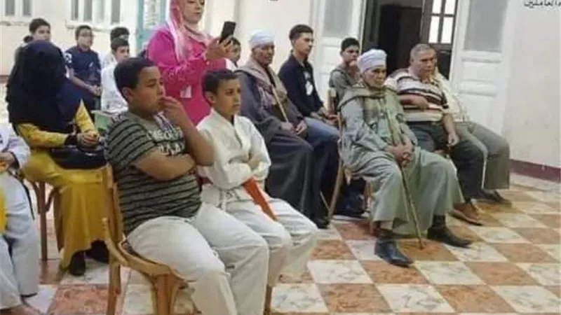 ندوة عن انتصار السادس من أكتوبر بنادى جرجا بسوهاج