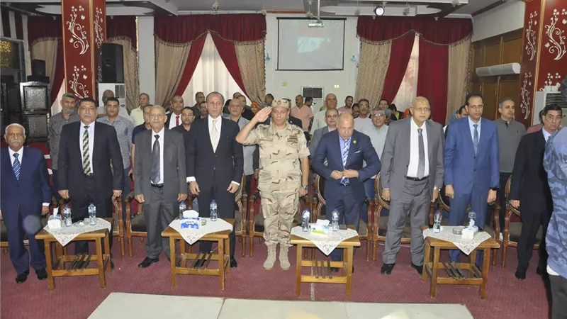 محلي عمال الأسكندرية ونقابة الصناعات الهندسية تحتفل بذكرى أكتوبر