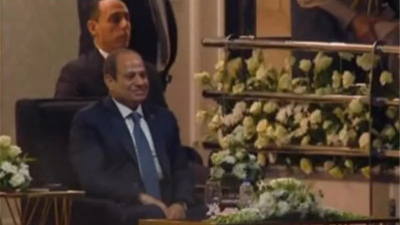 الرئيس السيسي يشاهد الفيلم التسجيلي 