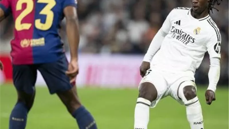 كلاسيكو الأرض .. التعادل السلبي يحسم نتيجة الشوط الأول