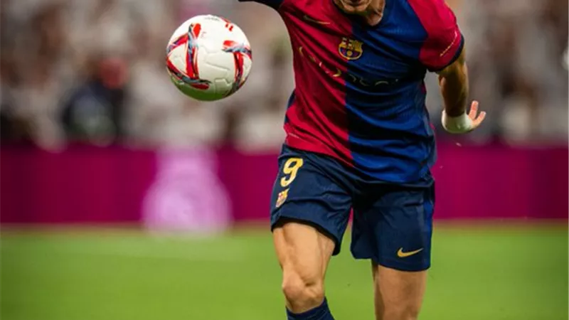 كلاسيكو الأرض .. شاهد هدف برشلونة الأول في شباك ريال مدريد