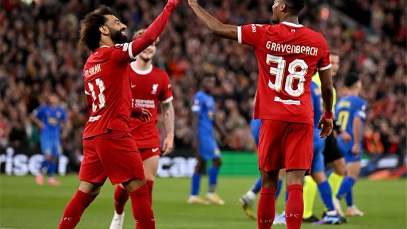 موعد مباراة ليفربول وآرسنال اليوم في قمة الدوري الإنجليزي