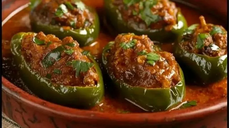لوجبة شهية..طريقة عمل فلفل محشو باللحم