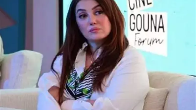 كندة علوش: 