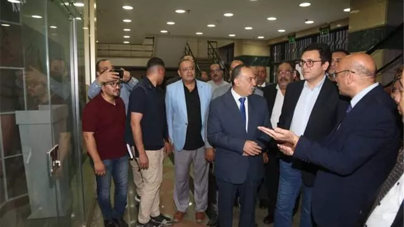 وزير الثقافة يلتقي محافظ أسيوط لبحث تكثيف الفعاليات في المحافظة