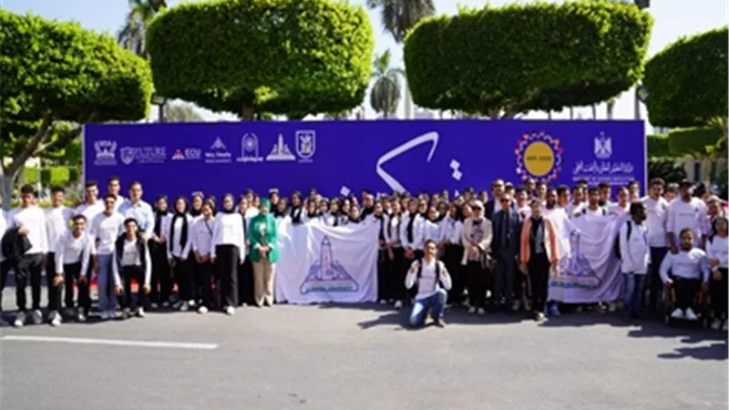 رئيس جامعة عين شمس يقود وفد الجامعة في مبادرة تمكين