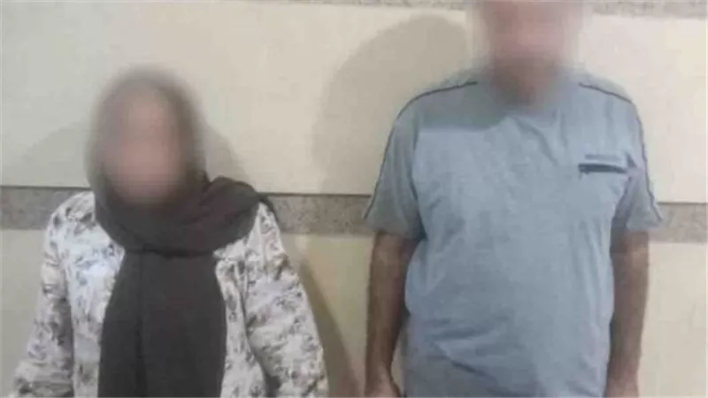 عاطل وسيدة انتحلا صفة موظفين بالحكومة للنصب على المواطنين