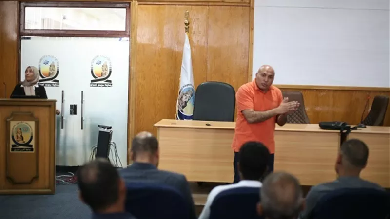 انطلاق البرنامج التدريبي للإدارة الالكترونية بجامعة جنوب الوادي