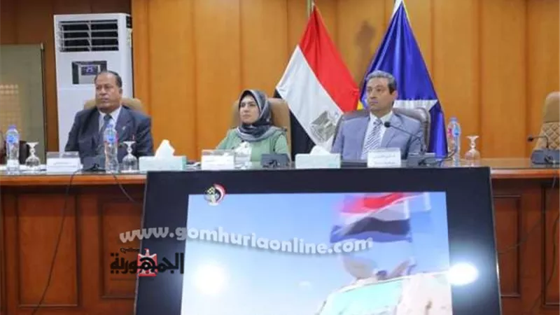 محافظ دمياط يشهد ندوة تثقيفية إحتفالا بذكرى إنتصارات أكتوبر