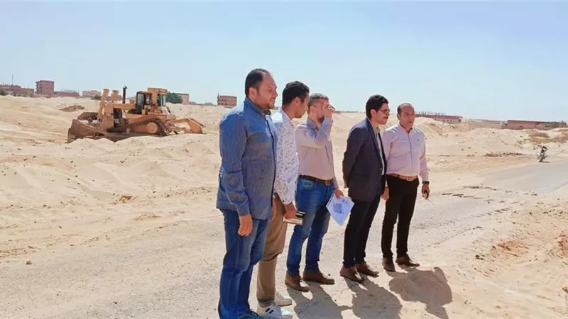 وزير الإسكان يوجه بسرعة إنجاز ملفات تقنين أوضاع الأراضي بالمدن الجديدة