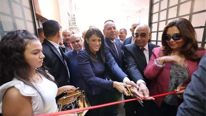 وزير العدل يفتتح مأمورية شهر عقاري وفرع توثيق عين شمس.. صور