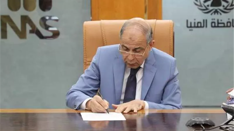 محافظ المنيا يعتمد المخطط التفصيلى في 3 مراكز