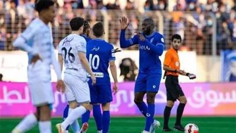 الهلال يكتسح الطائى برباعية ويتأهل لربع نهائى كأس خادم الحرمين