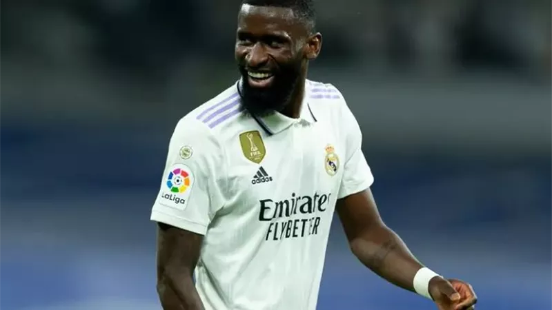 ريال مدريد يكشف موقف روديجر من المواجهة المقبلة أمام فالنسيا