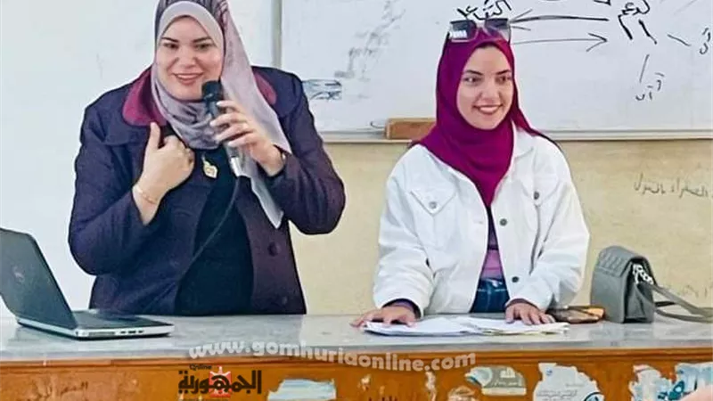 دور طلبة كلية التربية بدمياط في محو الأمية