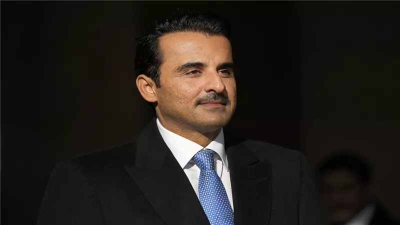 أمير قطر يحدد موعد الاستفتاء على التعديلات الدستورية
