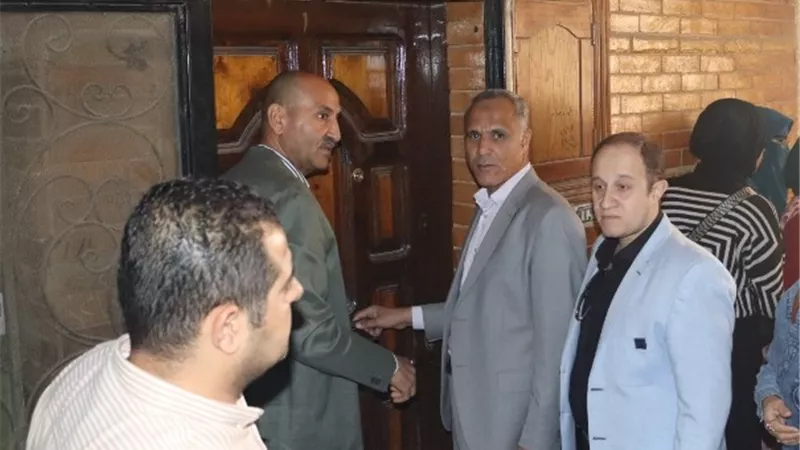 غلق أكاديمية تمريض ومركز حضانات لمخالفات الاشتراطات ببنى سويف