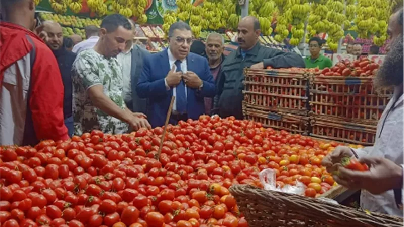 مرزوق فى جولة مفاجئة ببلقاس
